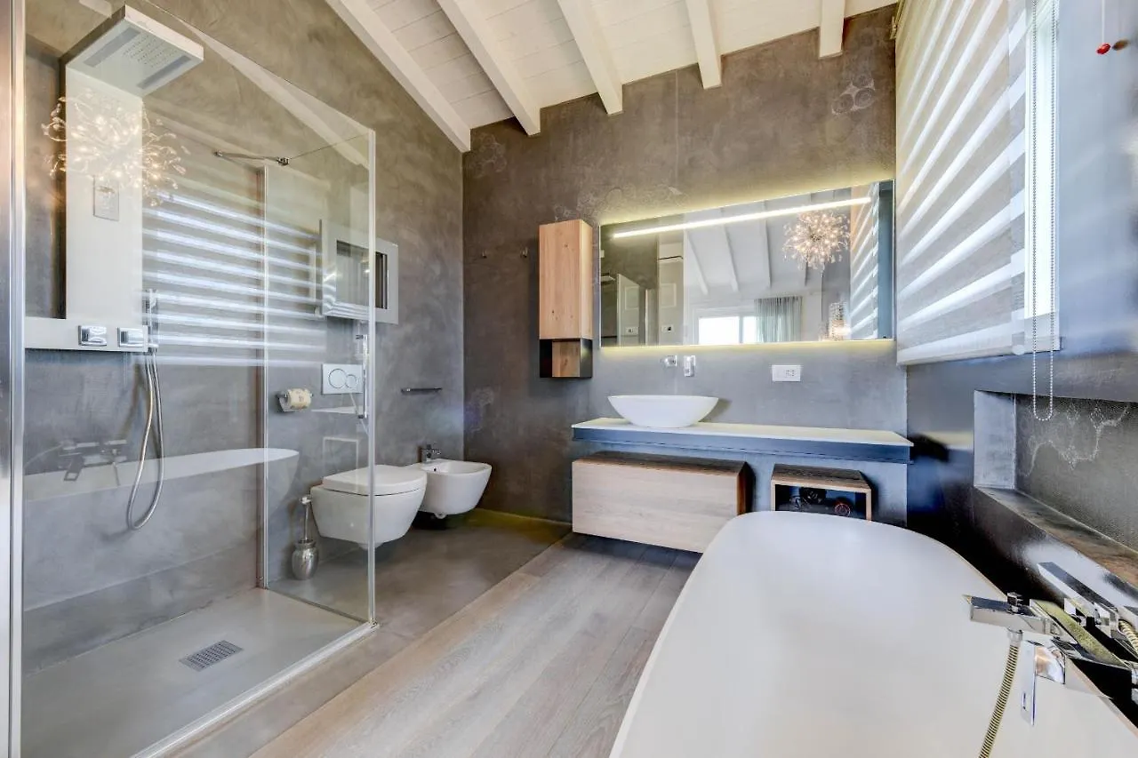 Villa Eden - Borgo Degli Olivi Sirmione Italy